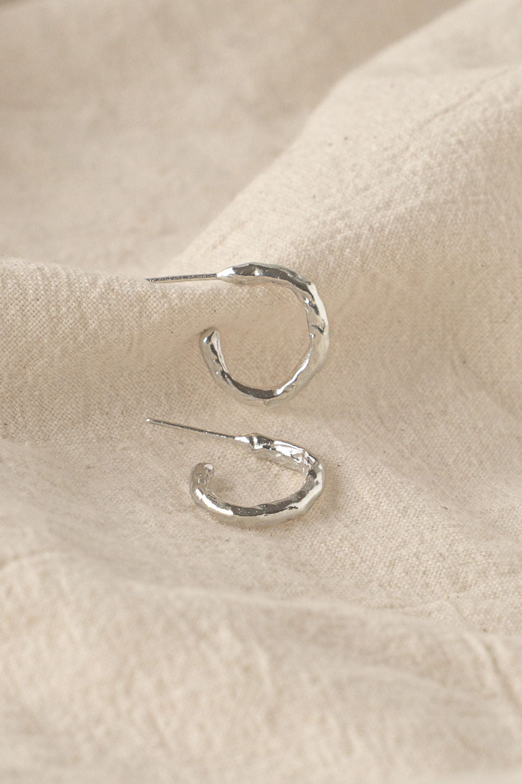 Cara Hoops