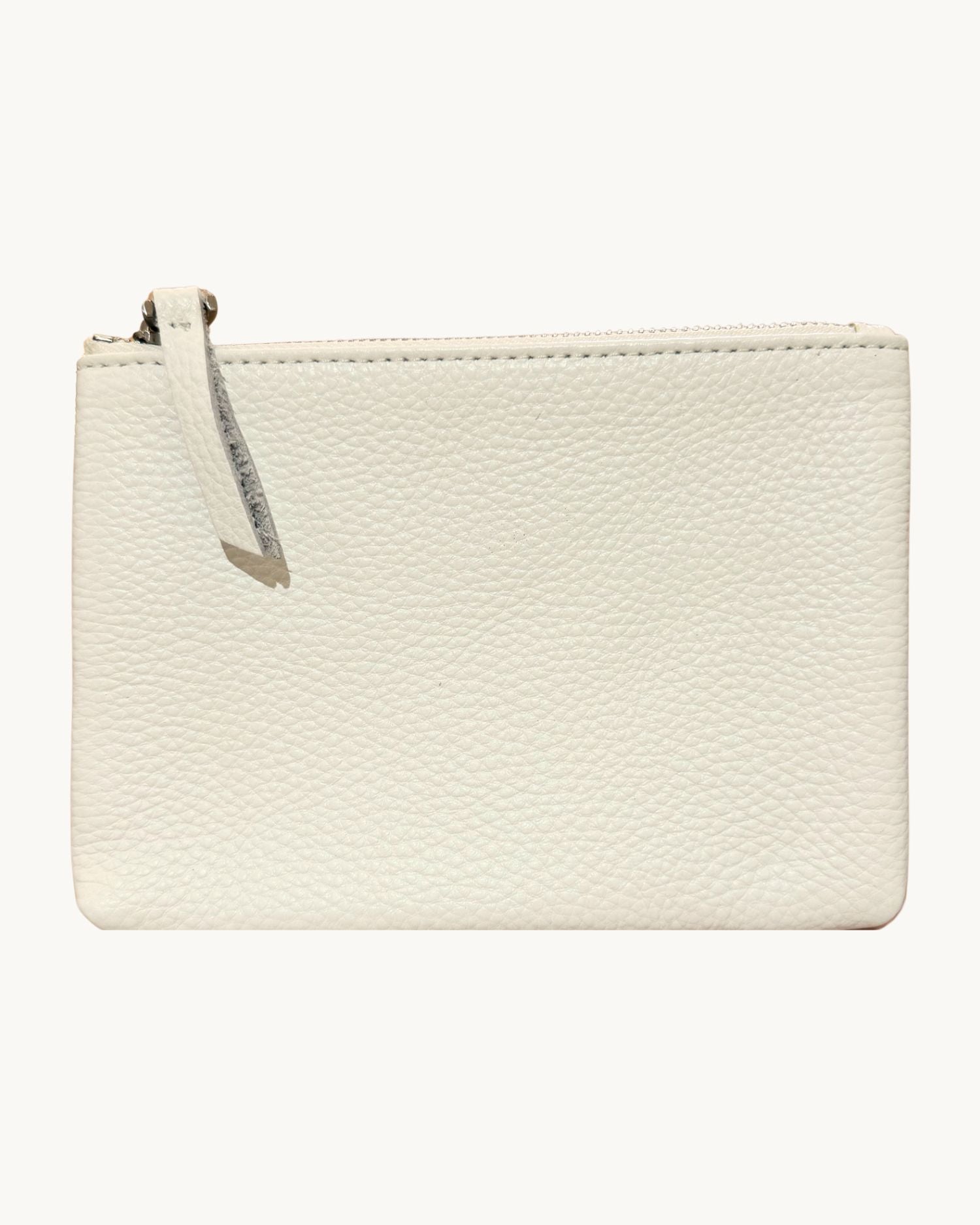 Leisures Leather Pouch